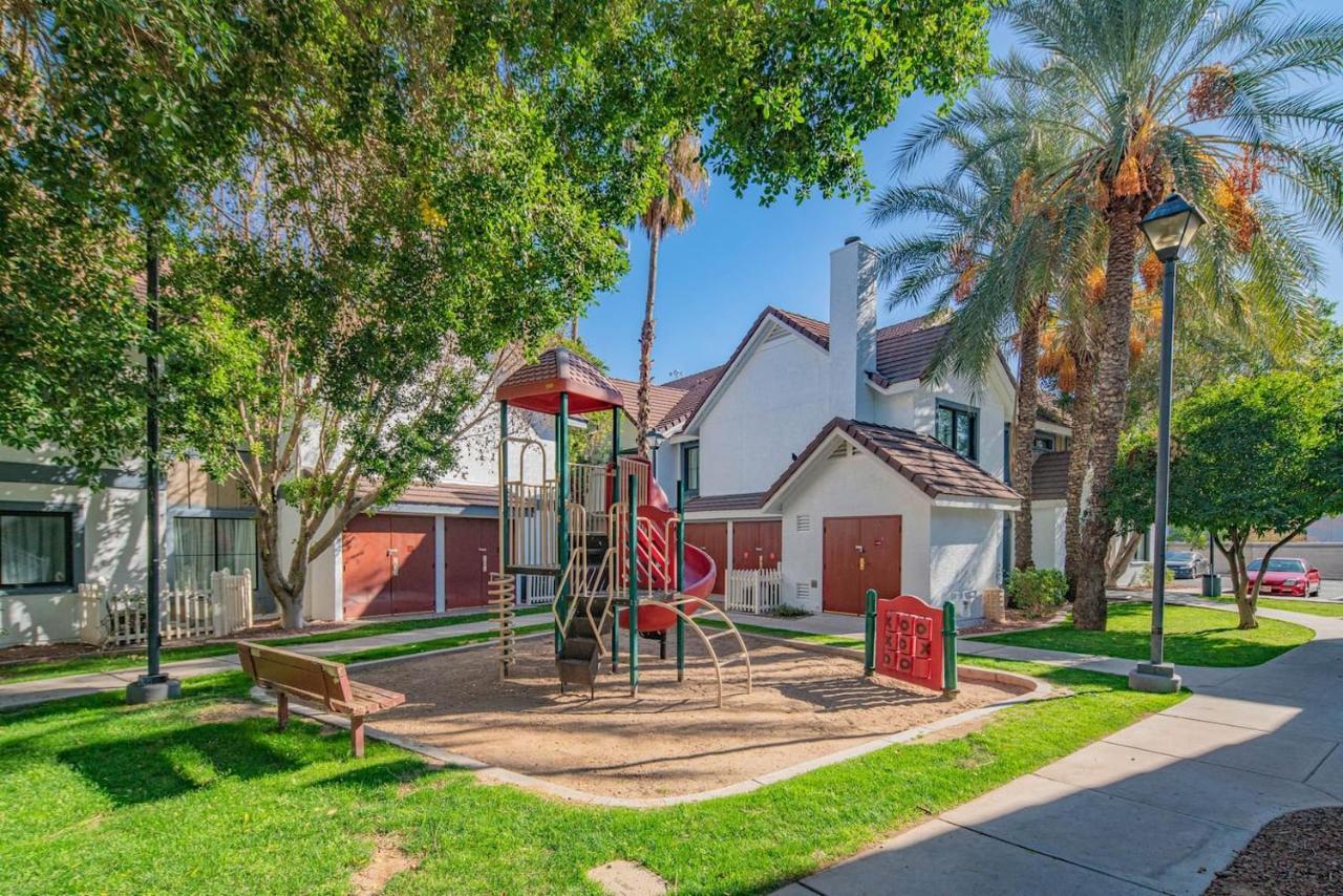Metro Phx Upstairs 2Bd Sleeps 6 Heated Pool Pets Allowed 凤凰城 外观 照片