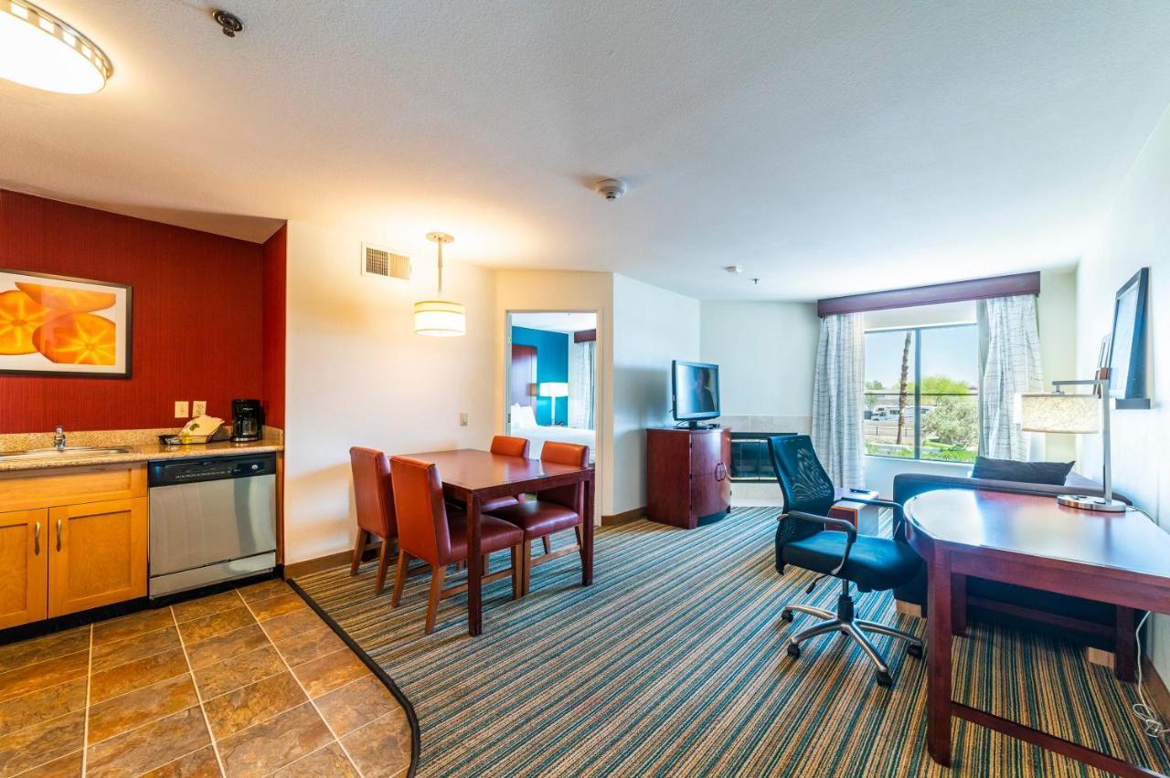 Metro Phx Upstairs 2Bd Sleeps 6 Heated Pool Pets Allowed 凤凰城 外观 照片